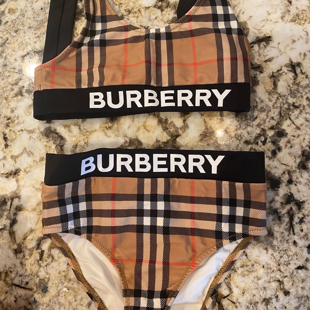 Authentic ✨ Burberry two piece swimsuit size 4T . Like new. Only worn 2 times